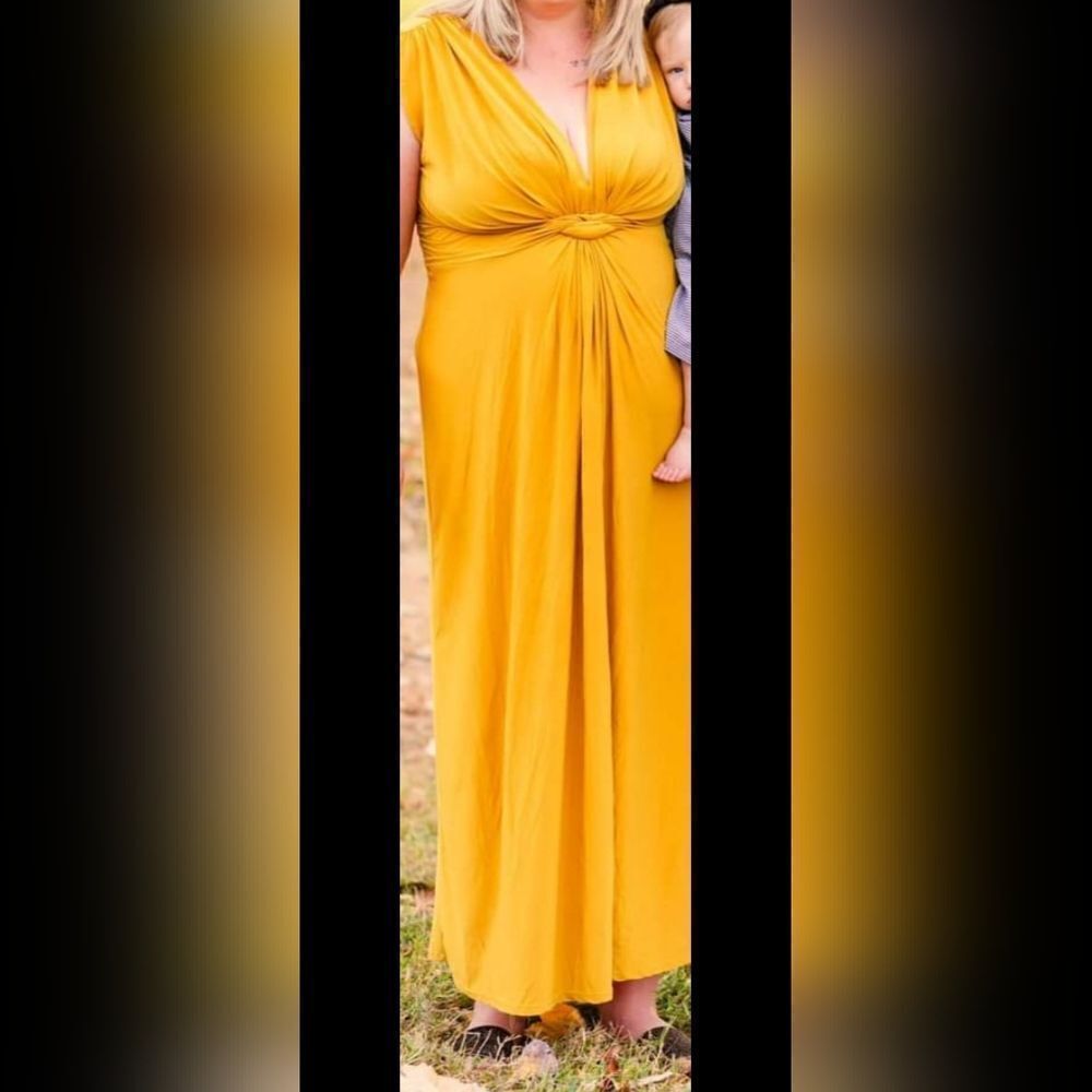 Yellow maxi dress - Picture 4 of 4